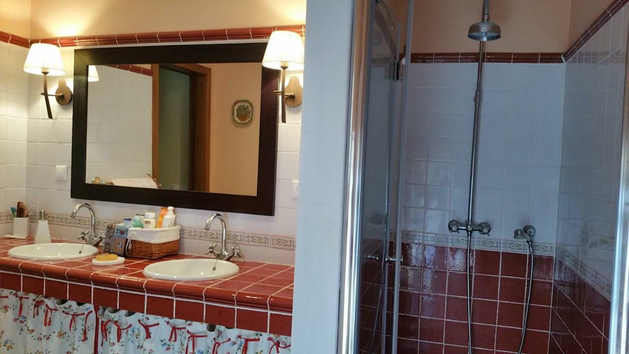 הוילה Nogueira De Ramuin A Casa Do Buxo מראה חיצוני תמונה