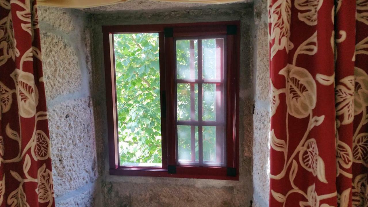 הוילה Nogueira De Ramuin A Casa Do Buxo מראה חיצוני תמונה