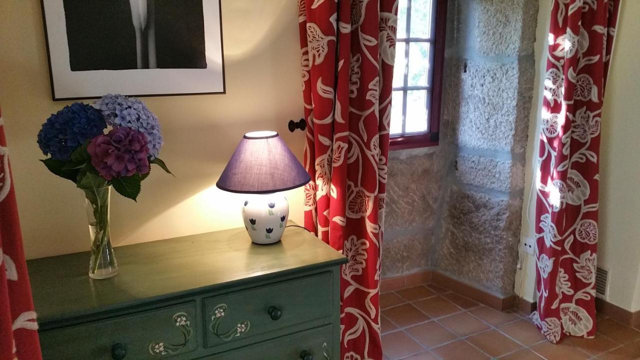 הוילה Nogueira De Ramuin A Casa Do Buxo מראה חיצוני תמונה