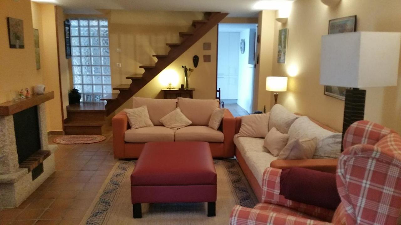 הוילה Nogueira De Ramuin A Casa Do Buxo מראה חיצוני תמונה